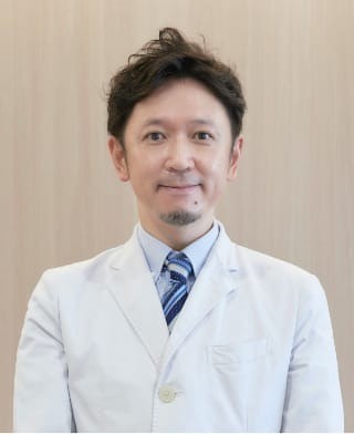 志々田　一宏
